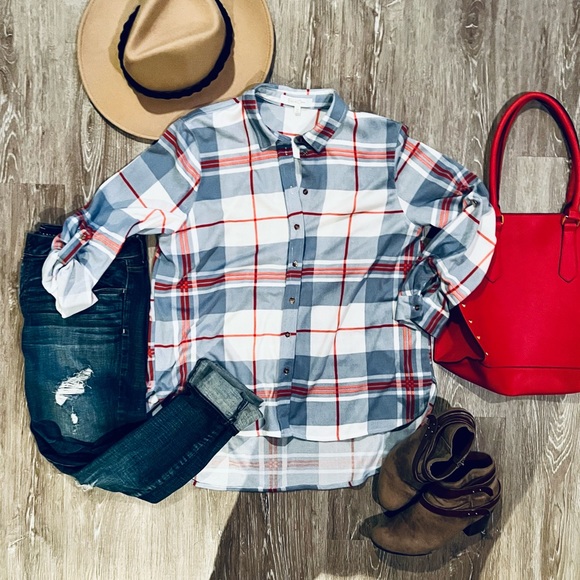 Eden & Olivia plaid high-low shirt size large - Picture 2 of 9